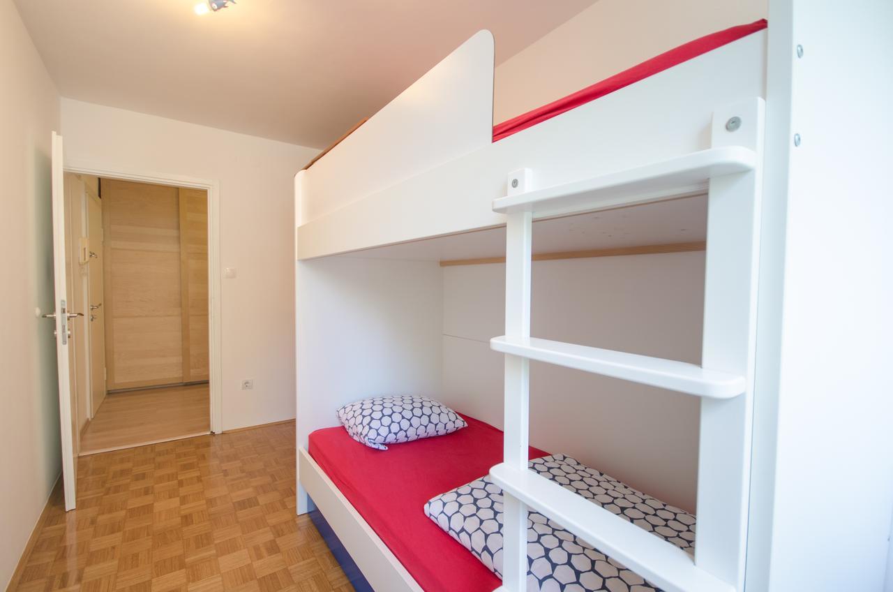 Apartment Near The Train Station Λιουμπλιάνα Εξωτερικό φωτογραφία