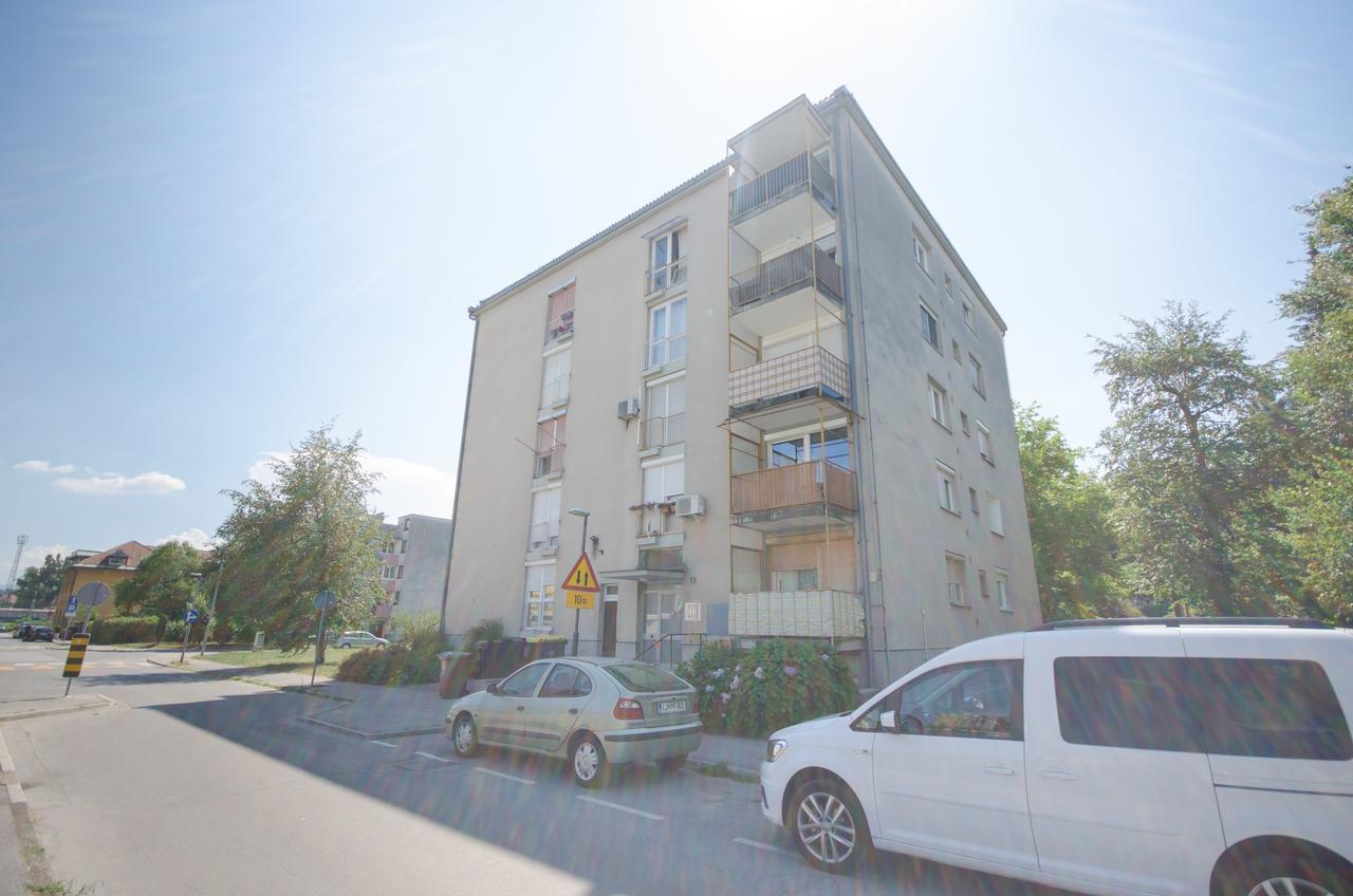 Apartment Near The Train Station Λιουμπλιάνα Εξωτερικό φωτογραφία
