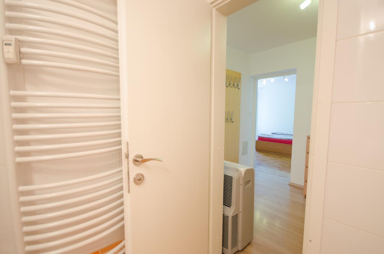 Apartment Near The Train Station Λιουμπλιάνα Εξωτερικό φωτογραφία