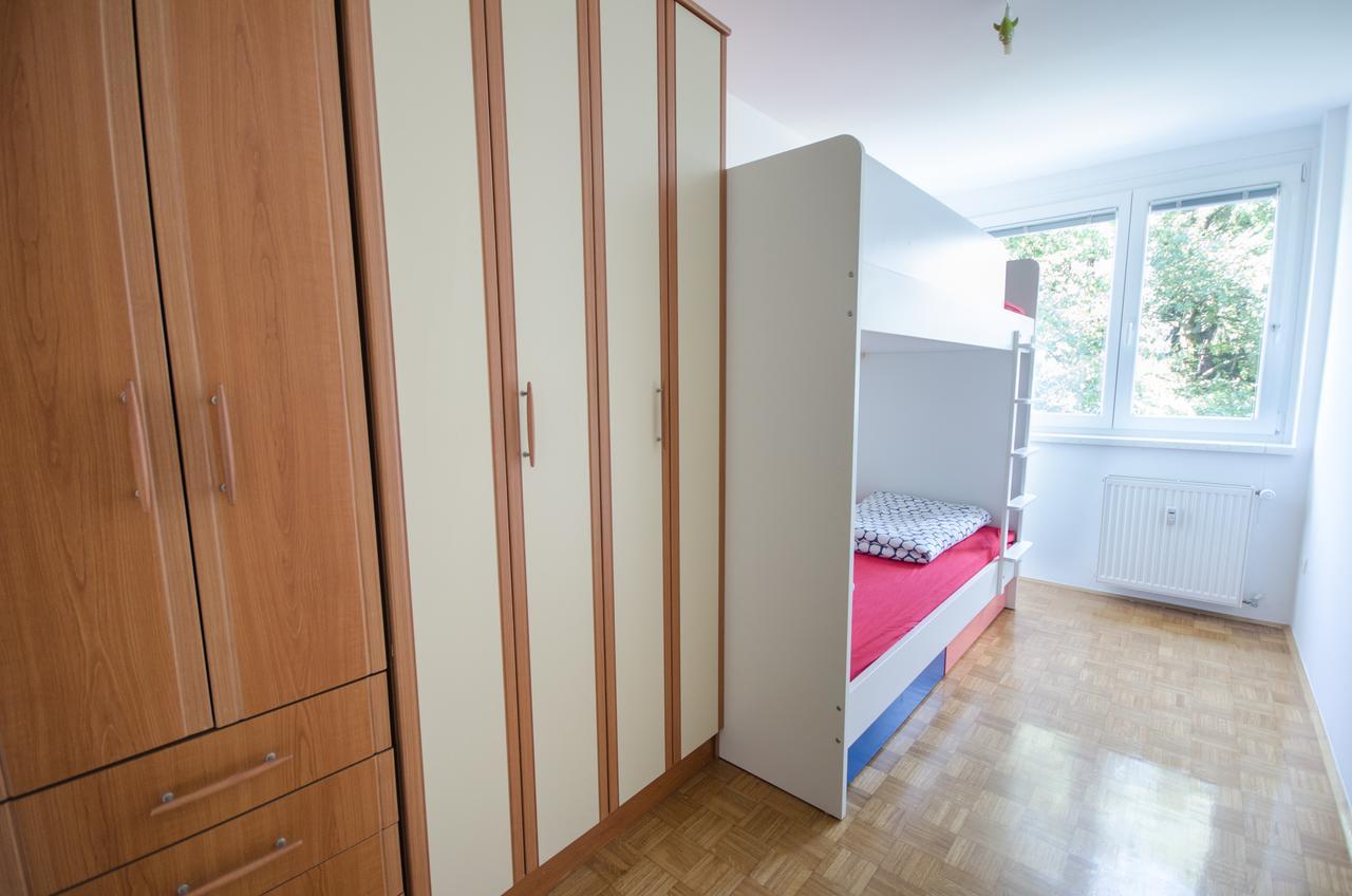 Apartment Near The Train Station Λιουμπλιάνα Εξωτερικό φωτογραφία